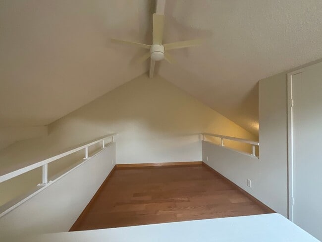 Building Photo - 147 Lemon Grove