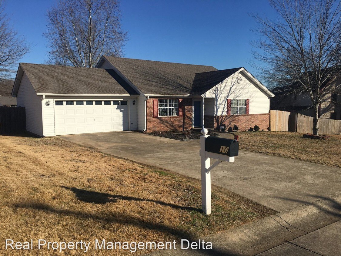 3 br, 2 bath House 10 White Oak Circle House Rental in Searcy, AR