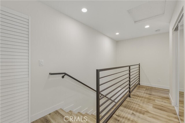 Building Photo - 1916 Cedar Ave