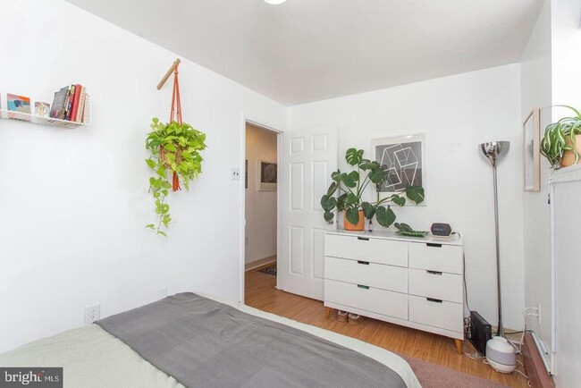 Foto del edificio - 1539 S 9th St