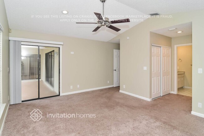 Building Photo - 12667 White Coral Dr