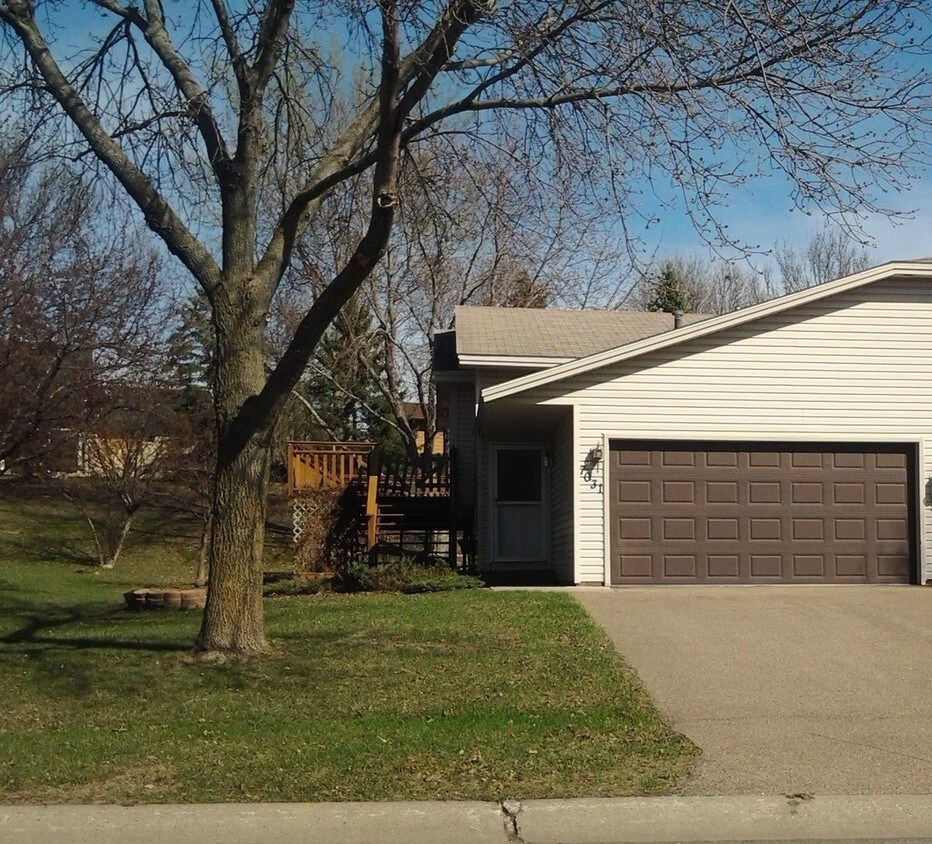 Primary Photo - 3 br, 2 bath House - 7031 Chaparral Lane