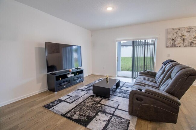 Building Photo - 861 Cambridge Dr