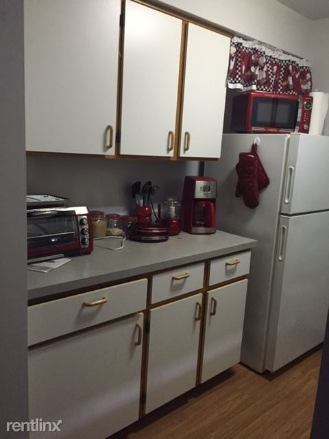 Building Photo - 1 br, 1 bath Apartment - Landreth Apartments
