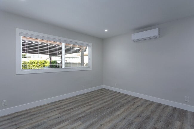 Building Photo - gra783