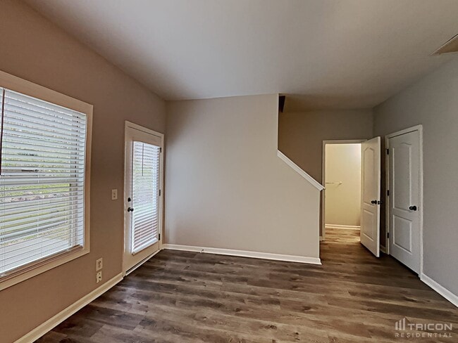 Building Photo - 106 Bethany Manor Dr