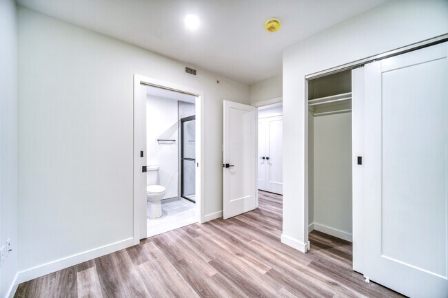 Photo du bâtiment - 5415 Cogswell St