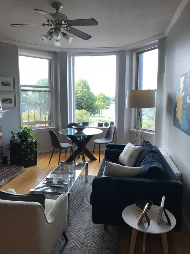 Foto principal - 482 Beacon St