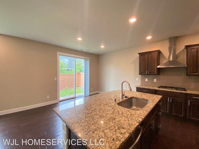 Foto del edificio - 4 br, 2.5 bath House - 3907 174th PL SE