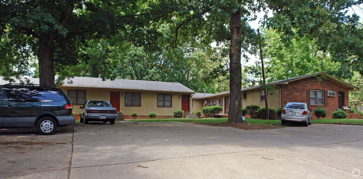 Foto del edificio - 1600 Gorman St