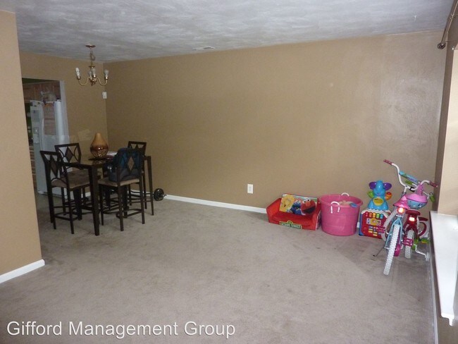 Building Photo - 3 br, 1.5 bath House - 5204 Richard Rd