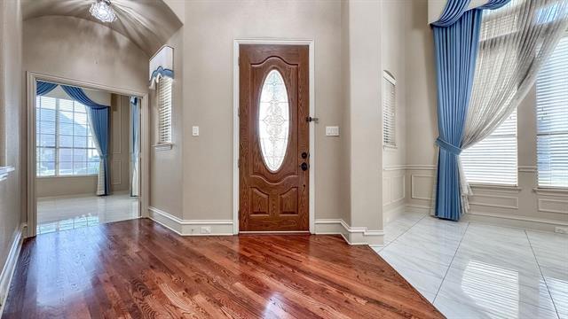 Building Photo - 6812 Sail Away Pl