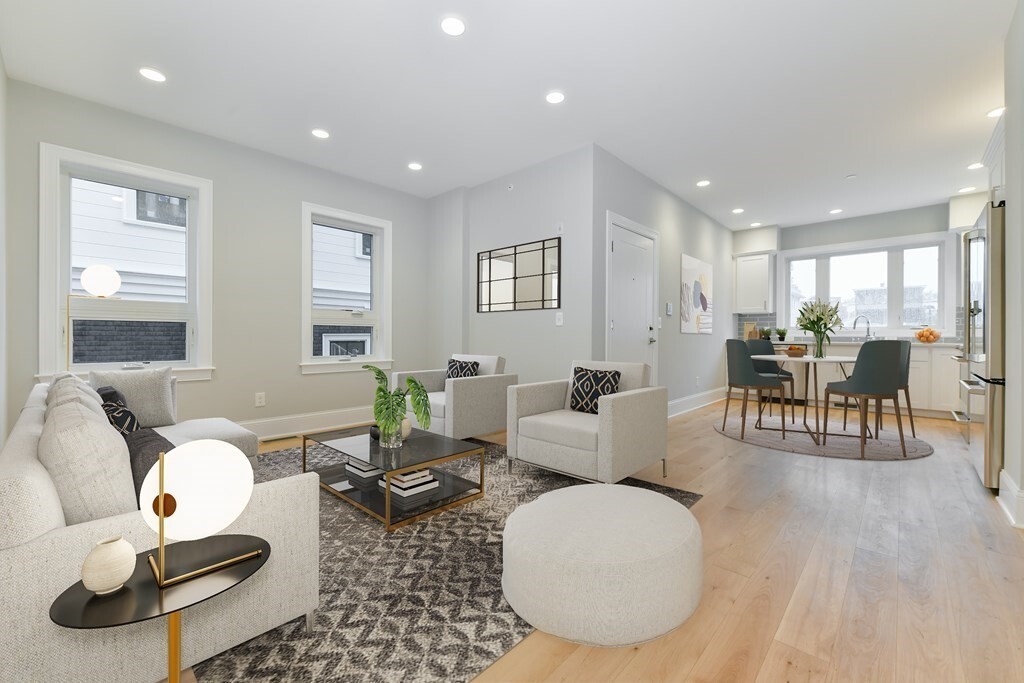 Foto principal - 28 Berkshire St