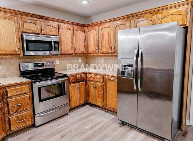 Foto del edificio - 803 SW Hilltop Ct
