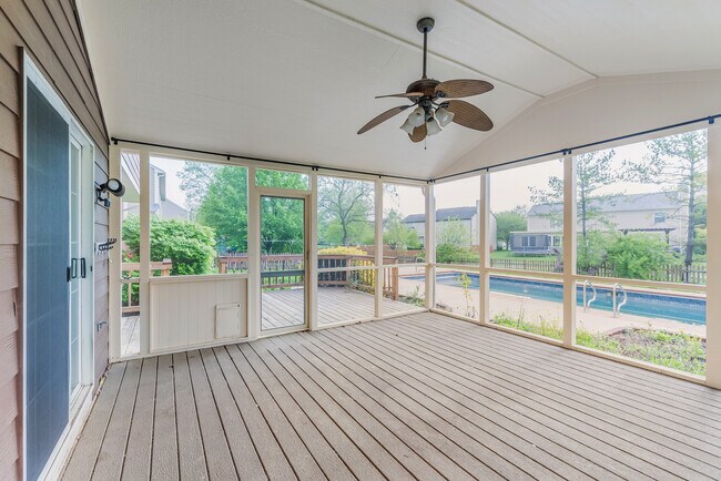 Building Photo - 14175 Charity Chase Cir
