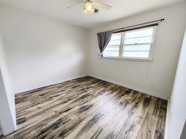 Foto del edificio - 4428 28th St