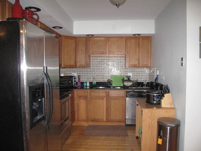 kitchen - ss appliances - 820 Austin N Blvd