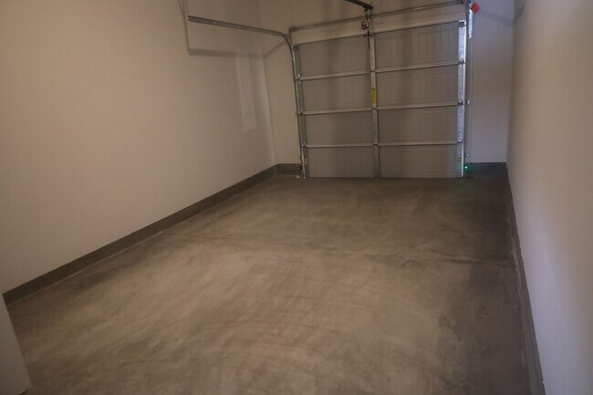 Building Photo - 81 Cramsford St