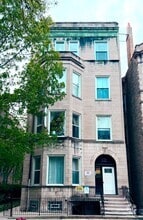 Building Photo - 2126 N Sheffield Ave