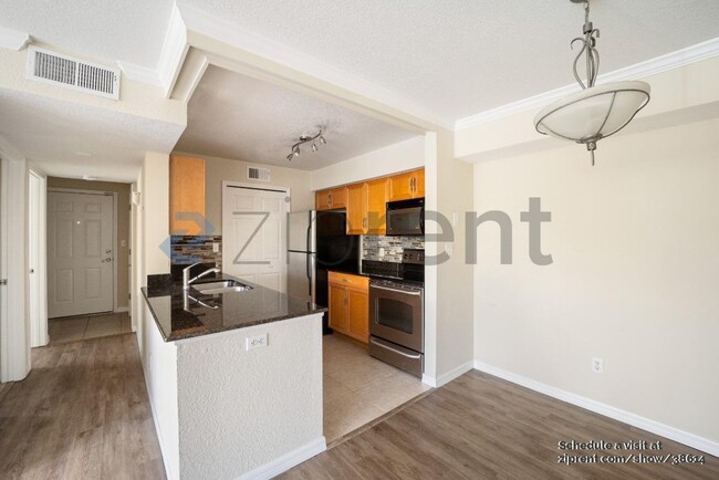 Foto del edificio - 3304 Haviland Ct