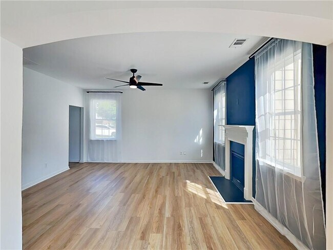 Foto del edificio - 515 Bigelow Ct
