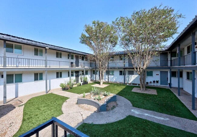Foto del edificio - 7929 Gault St