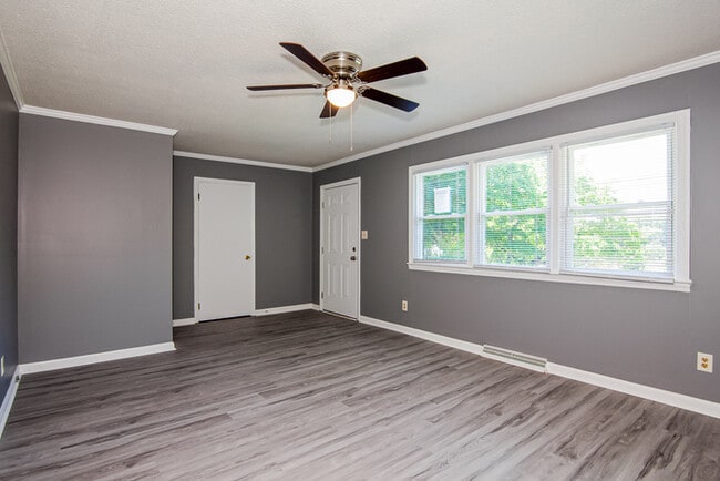 Building Photo - 626 Wellons Dr