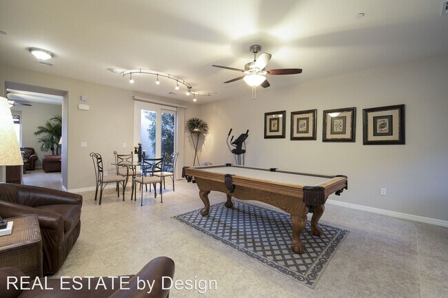 Foto del edificio - 2 br, 3 bath House - 11394 Newton Commons ...