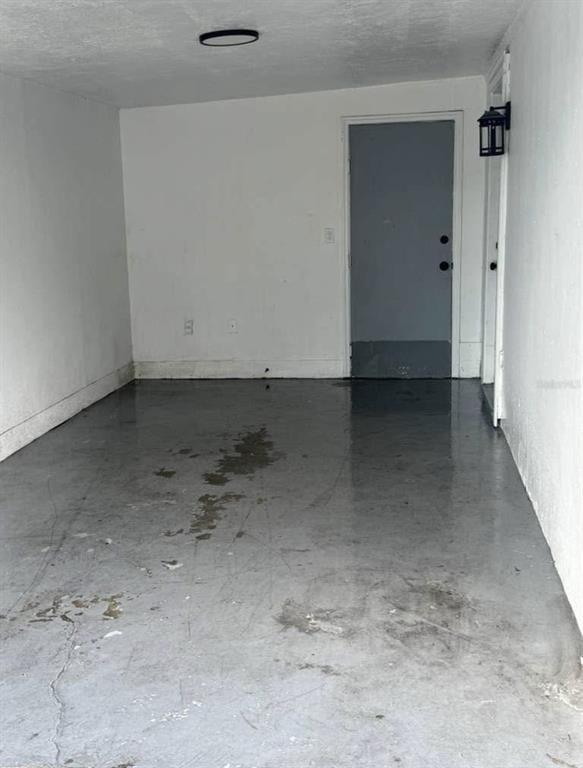 Foto del edificio - 6731 Sandra Dr