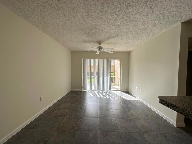 Foto del edificio - 3643 NW Mediterranean Ln