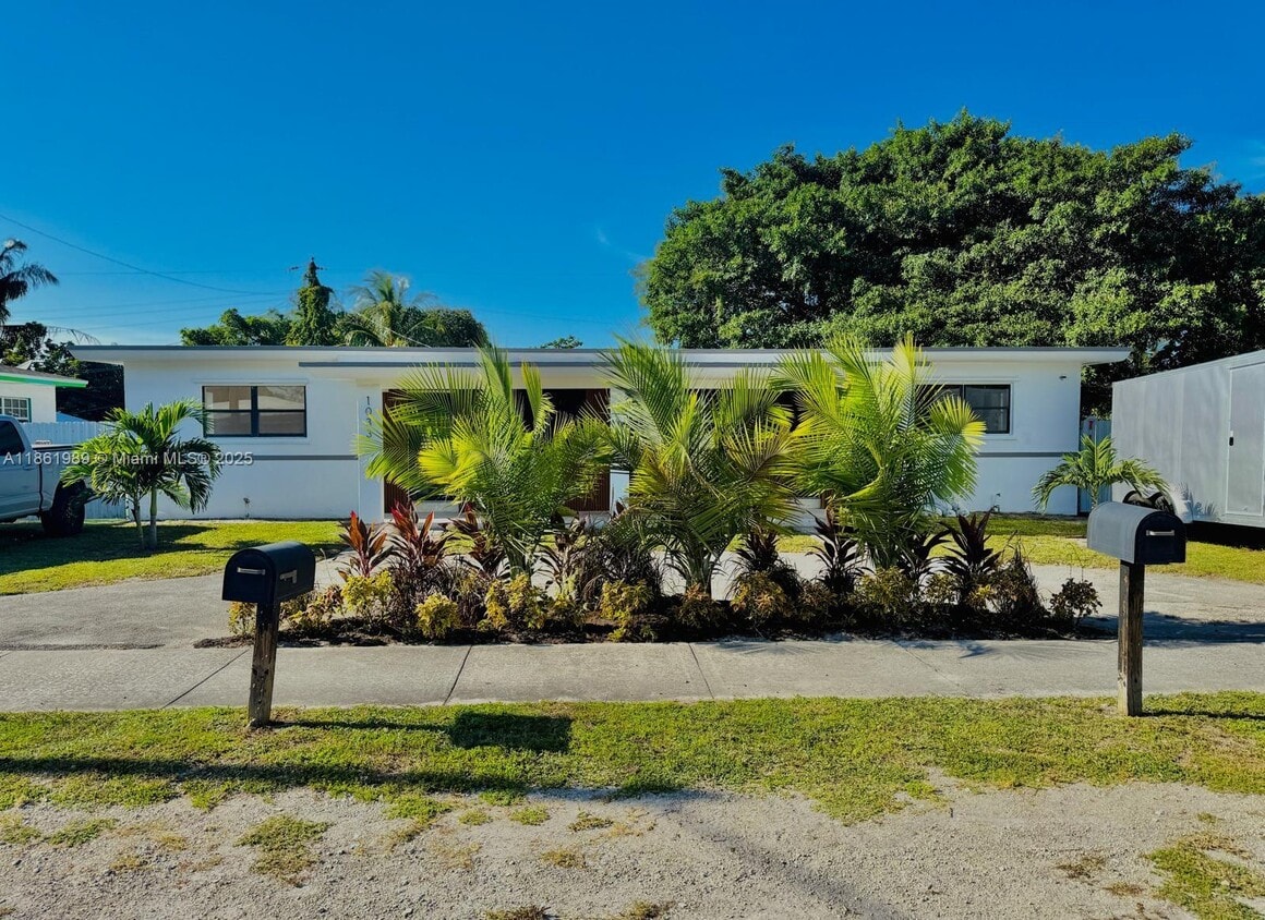 Primary Photo - 1031 NW 108th Terrace