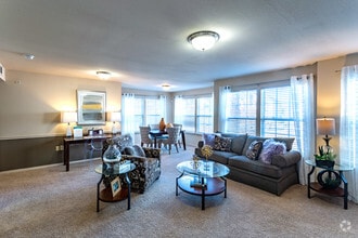 2BR, 2BA - B2 - Park at Westpointe