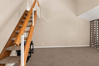 Building Photo - 1556 Prairie Grove Dr