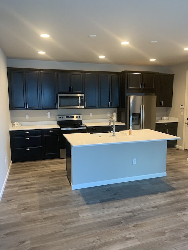 Building Photo - 50% off first month rent with 12 month Lease