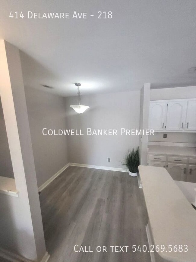 Foto del edificio - 414 Delaware Ave