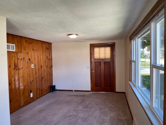 Foto del edificio - 1402 N 14th St