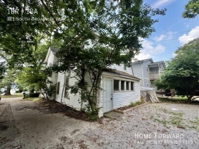 Foto del edificio - 361 S Broadway Park