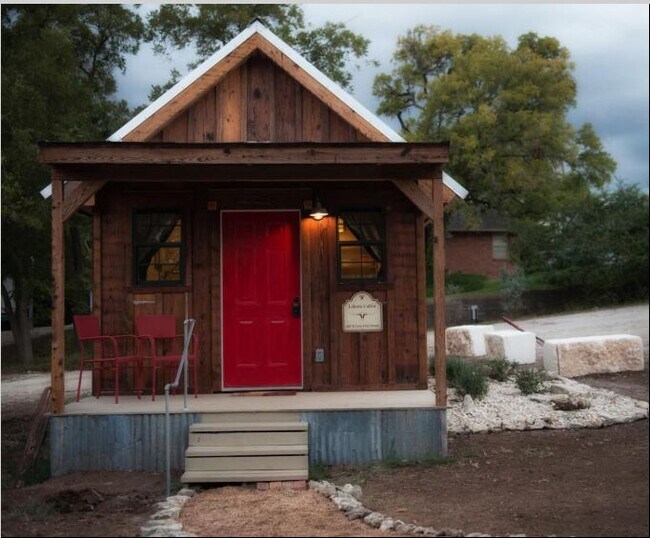 Foto del edificio - 607 Live Oak St