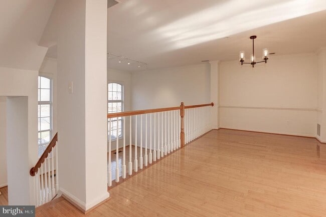 Foto del edificio - 1984 Crescent Park Dr