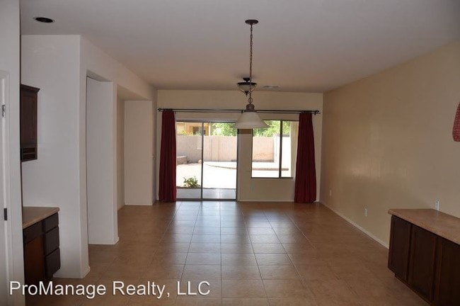 Building Photo - 11810 W Villa Chula Ct