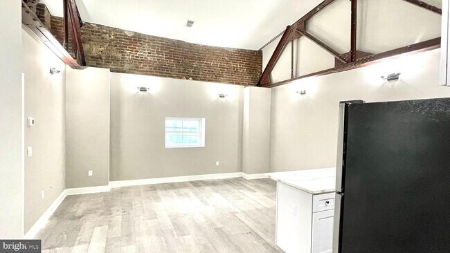 Foto del edificio - 344-50 Conarroe St