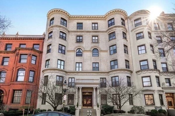 Building Photo - 382 Commonwealth Ave