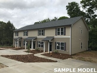 Building Photo - 761 Hillside St