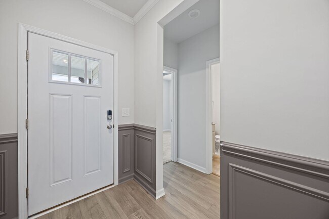 Foto del edificio - Beautiful, Gorgeous, New Contruction, 5 Bedroom, Garage, Bonus Room, Office, Pet Friendly!