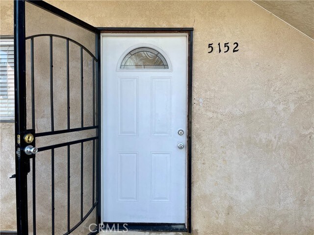 Building Photo - 5152 Canoga St
