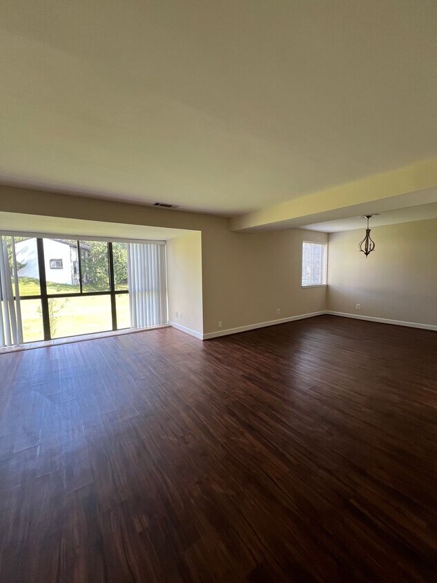 2 BEDROOM 2 BATH CONDO WITH ALL UTILITIES ... - 2 BEDROOM 2 BATH CONDO WITH ALL UTILITIES ...