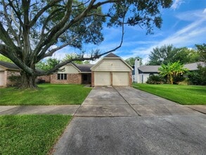 Building Photo - 2314 Stillmeadow Dr