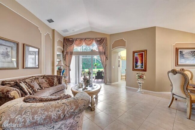 Foto del edificio - 3 br, 2.5 bath House - 6836 Rienzo St