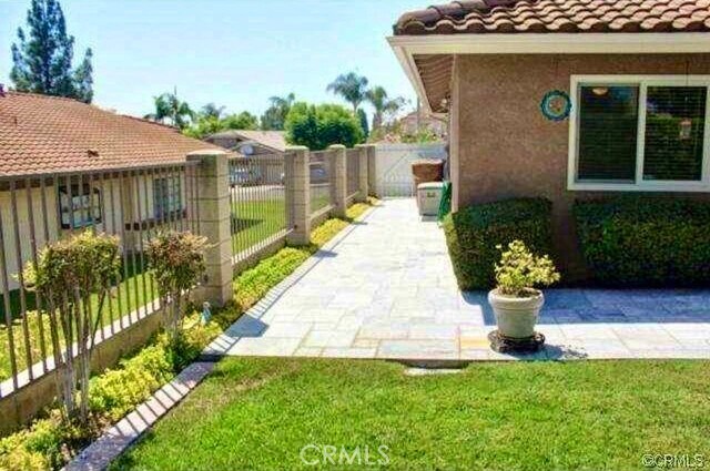 Foto del edificio - 17415 Abbey Ln