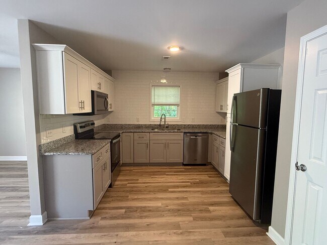 Foto del edificio - 317 E Gilbreath St
